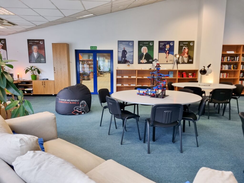 The interior and equipment of the Media Library of the Goethe-Institut in the Silesian Library.